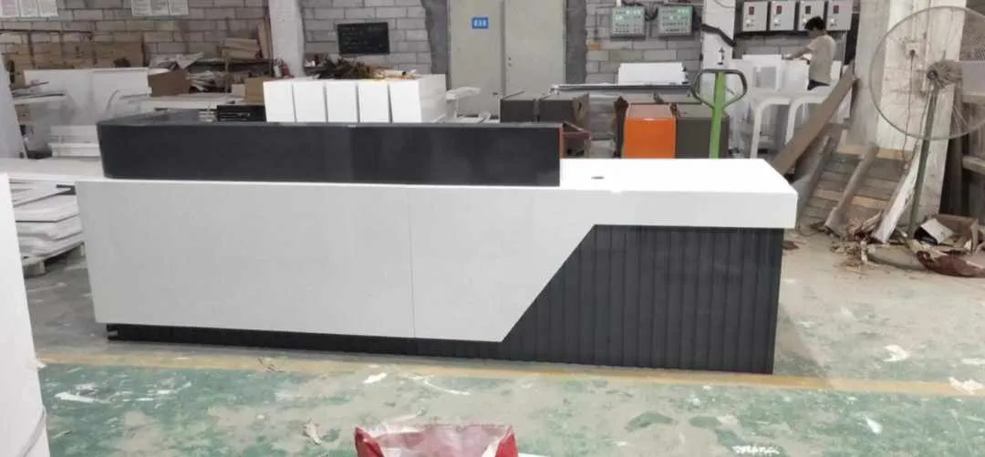 Modern receptionist table